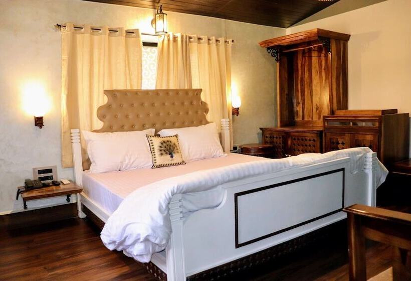 Четырехместный Номер Deluxe, Agroha