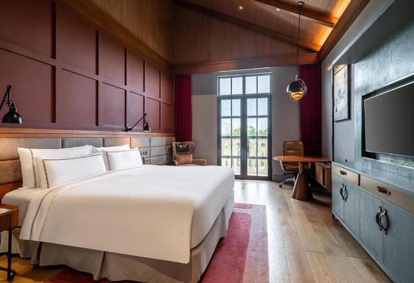 Quarto Deluxe, Melia Shanghai Parkside