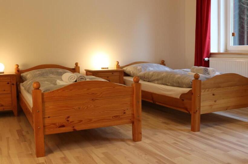 Quarto Quádruplo Estandar, Villa Viriditas