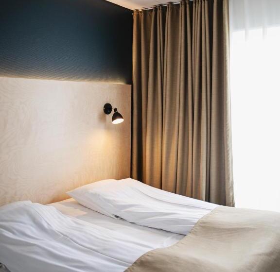 اتاق استاندارد یک نفره, 62n Hotel   City Center