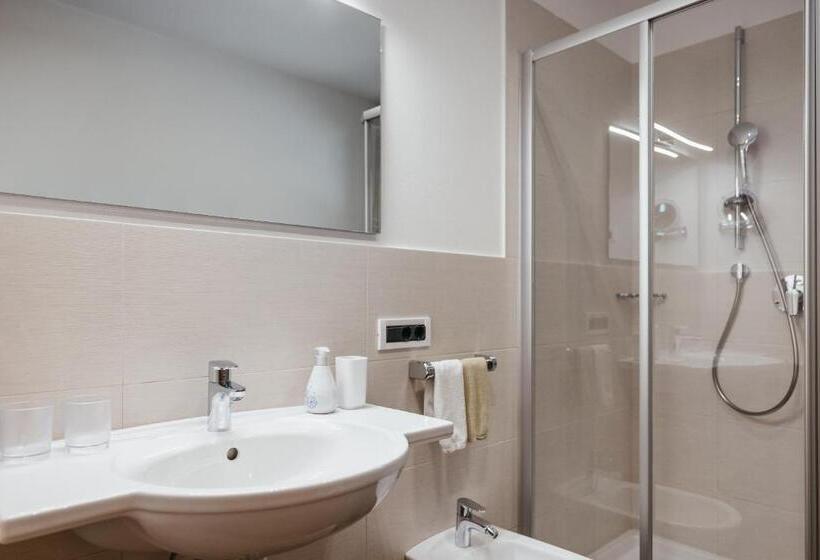 带1个卧室的公寓, Apartment Sotmarin