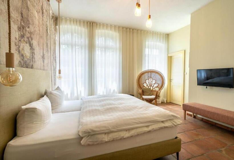 Номер Стандарт, Albergo Toscana