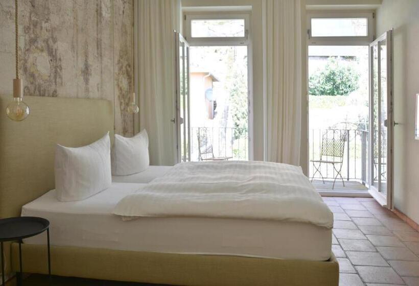 Номер Стандарт, Albergo Toscana