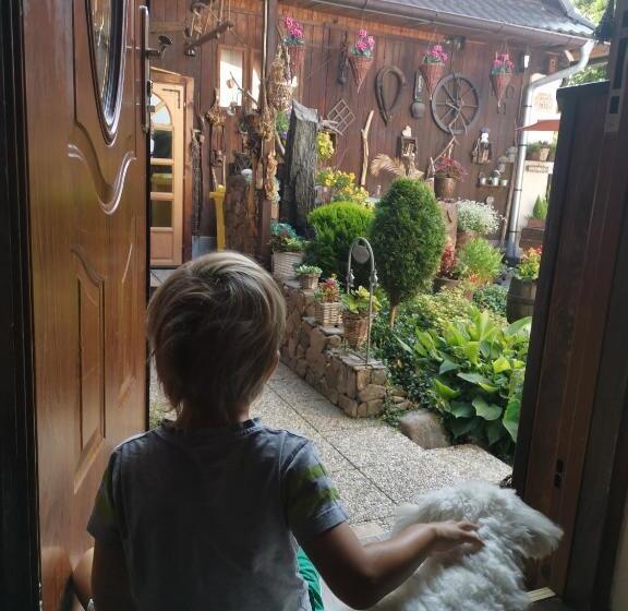 Семейное Студио, Guesthouse Eden