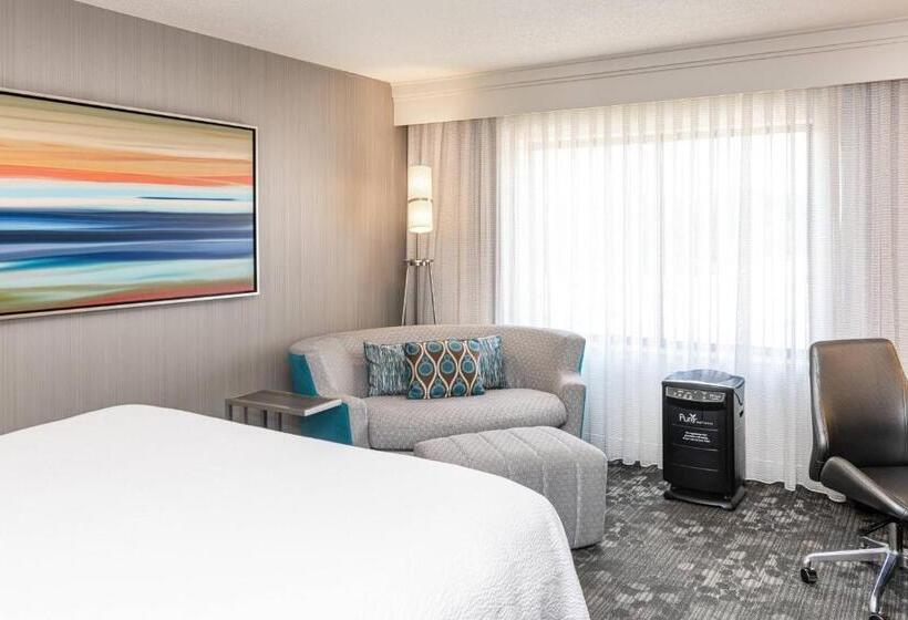 キングサイズベッドのスタンダードルーム, Country Inn & Suites By Radisson, Columbus Edinburgh