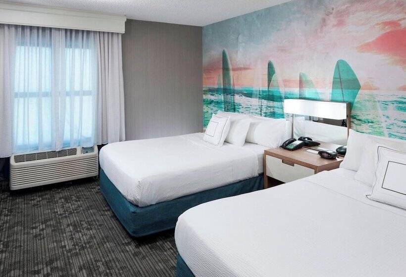 سوییت با چشم‌انداز دریا, Courtyard Virginia Beach Oceanfront/south