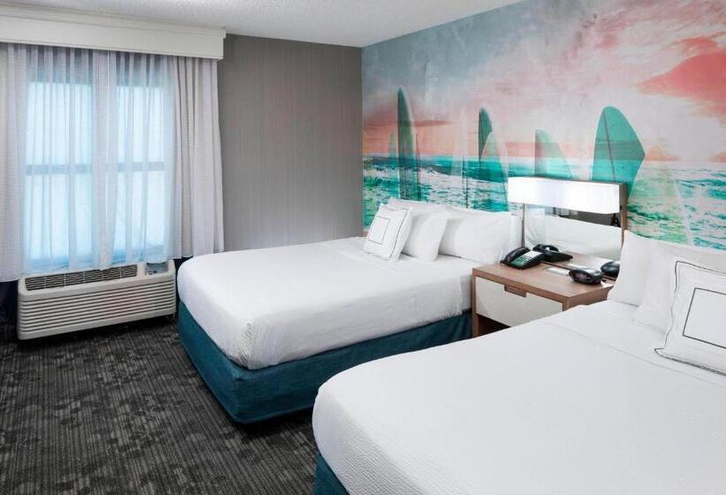 سوییت با چشم‌انداز دریا, Courtyard Virginia Beach Oceanfront/south