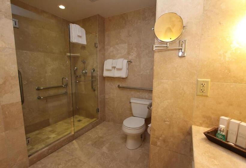 Номер Deluxe, Cypress Inn