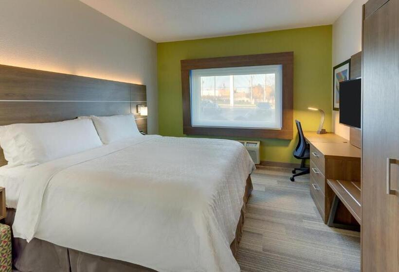Номер Deluxe Адаптированный для Инвалидов, Holiday Inn Express   Cincinnati North   Monroe, An Ihg