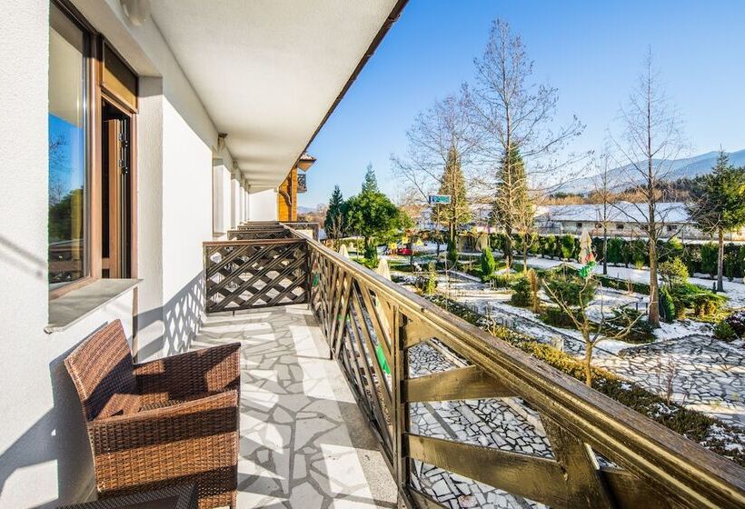 شقة غرفة واحدة, Dolna Bania
