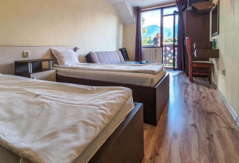 غرفة قياسية مزوَّدة بشُرفة, Dolna Bania