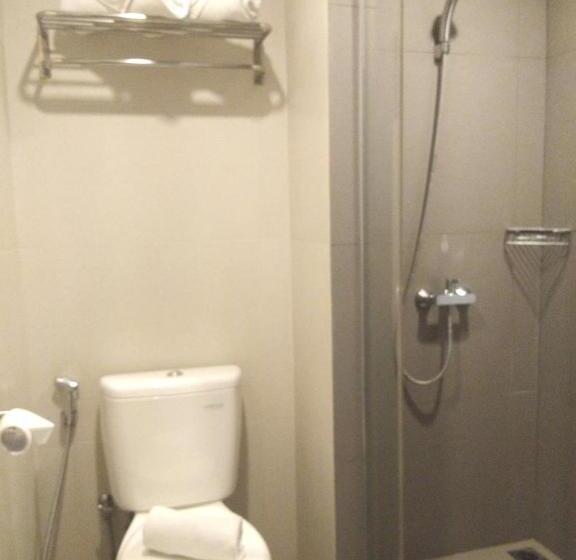 Номер Deluxe, Kyriad Hotel Fatmawati   Jakarta