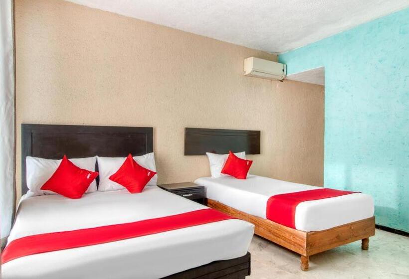 スタンダード４人部屋, Capital O Hotel La Siesta, Gomez Palacio