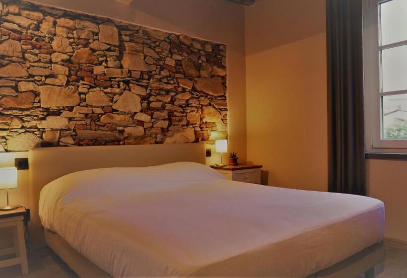 اتاق استاندارد, Il Tiglio Jacuzzi&sauna