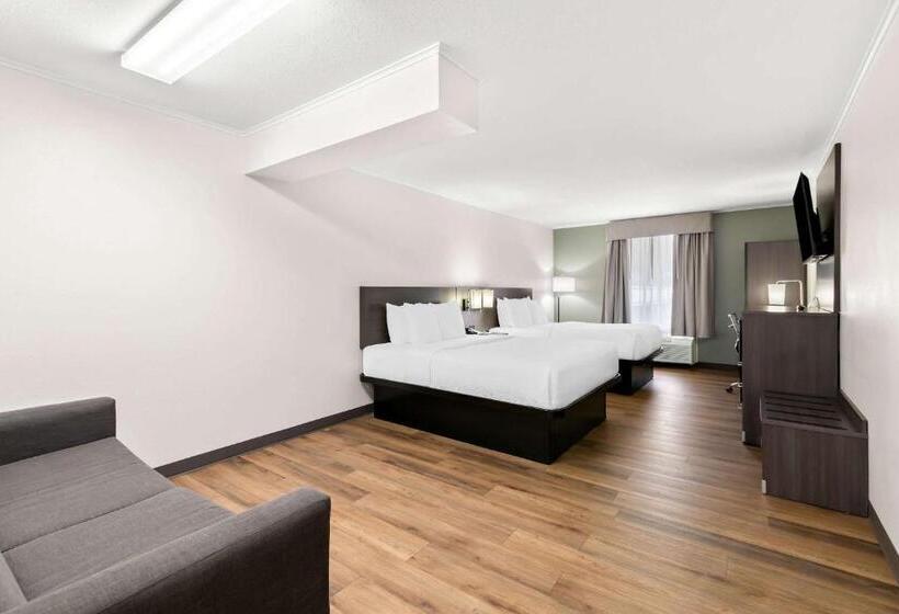 Люкс, Quality Inn Merrimack  Nashua