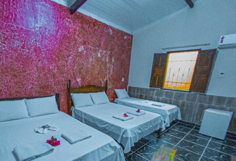 اتاق خانوادگی, Pousada Alto Da Praia