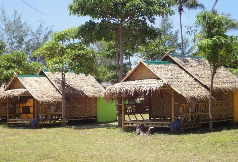 Бунгало Стандарт Вид на Сад, Varin Village Koh Lipe