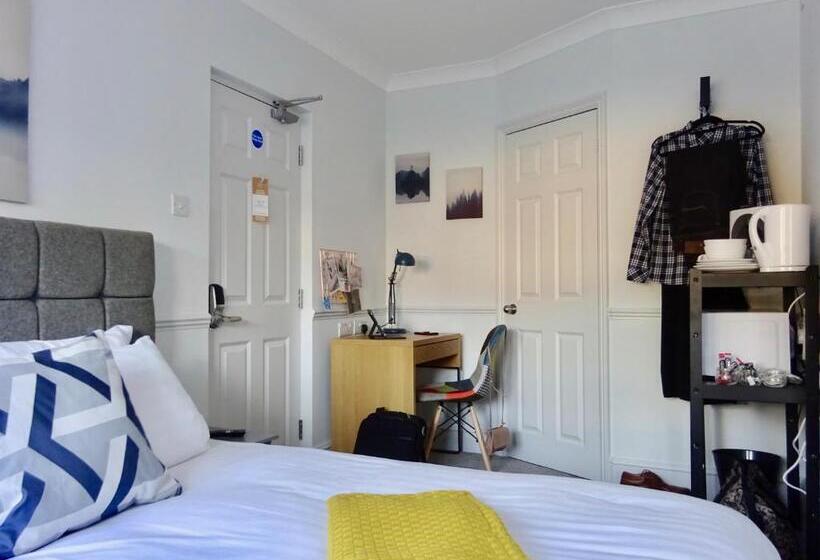 اتاق استاندارد با تخت بزرگ, Reading Serviced Rooms
