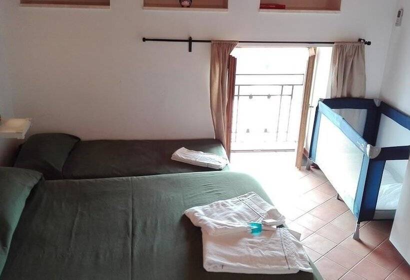 オーシャンビューファミリールーム, Casa Falcone B&b