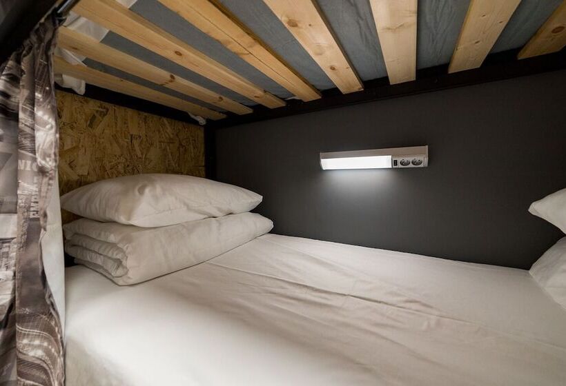 共用房间的床, Hostels Rus   Krasnoyarsk