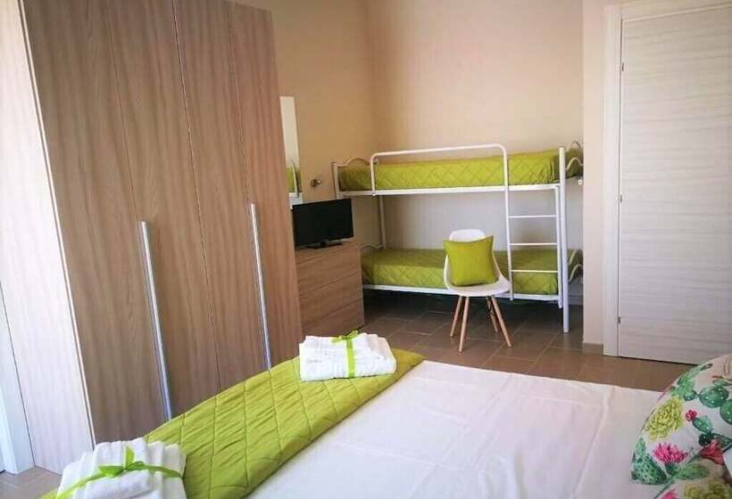 اتاق خانوادگی, Aden B&b Salento