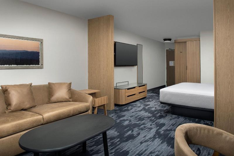 스위트 킹사이즈 침대, Fairfield Inn & Suites By Marriott Appleton