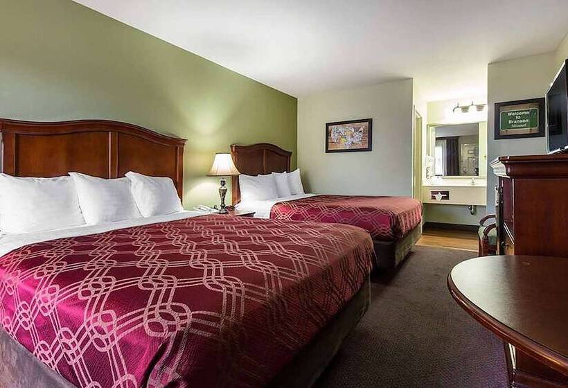 Номер Стандарт 2 Двуспальные Кровати, Baymont By Wyndham Branson Thousand Hills