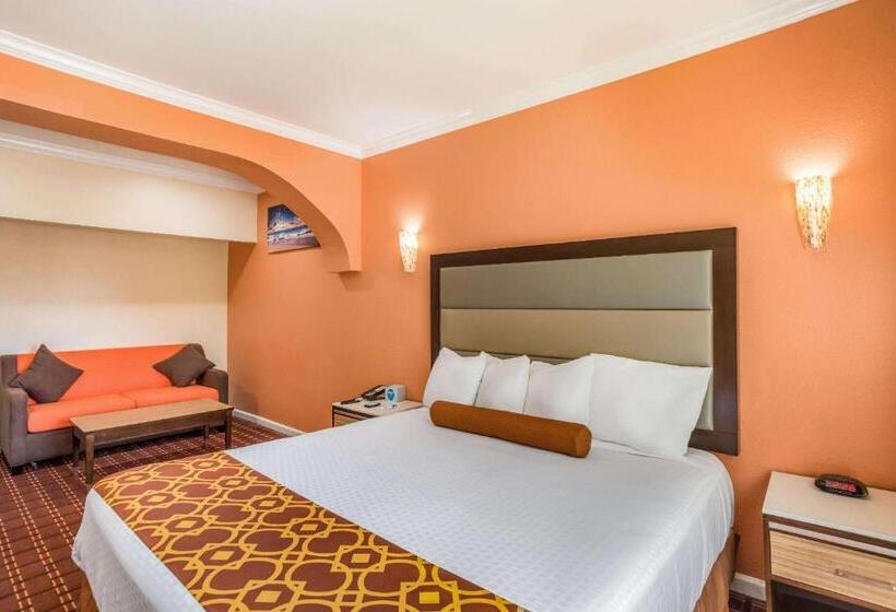 带大床的套房, Rodeway Inn & Suites Pasadena