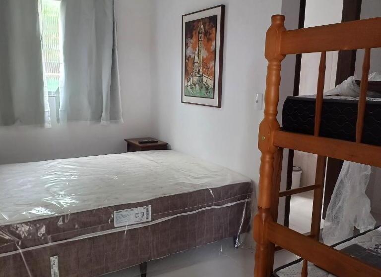 스탠다드 스튜디오, Hostel Das Estrelas