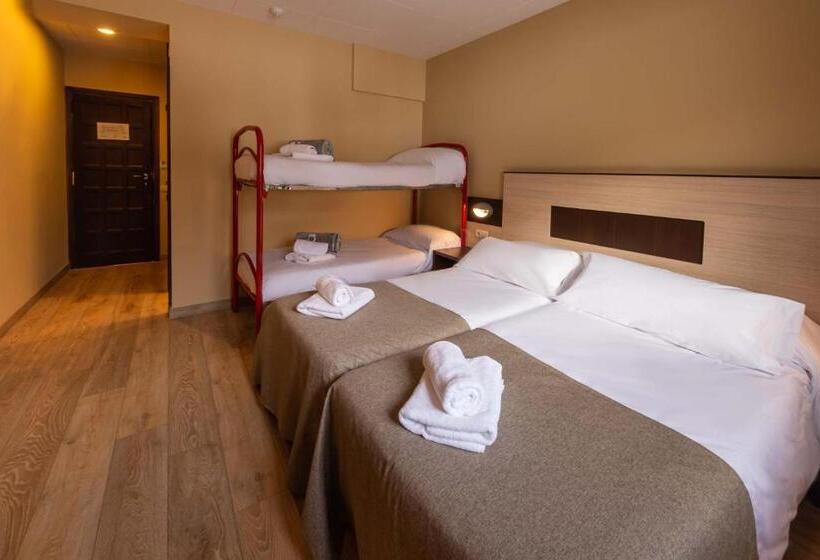 חדר קלאסי לארבעה, Port 1730