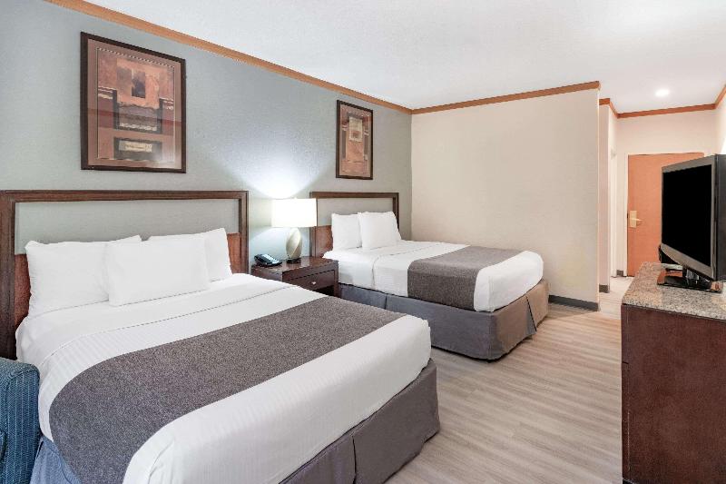 آپارتمان 1 خوابه با بالکن, Rhm Luxury Hotel And Suite