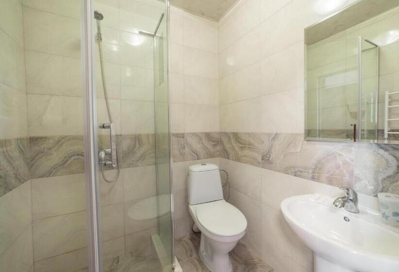 标准工作室带阳台, Villa Zhanna Central Park