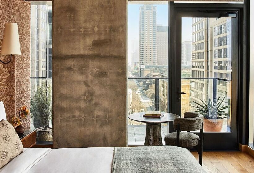 Номер Premium с Балконом, Austin Proper Hotel, A Member Of Design Hotels