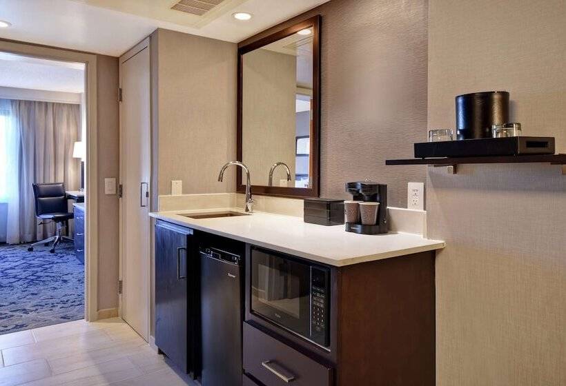 سوئیت برای معلولان, Embassy Suites By Hilton Raleigh Durham Research Triangle