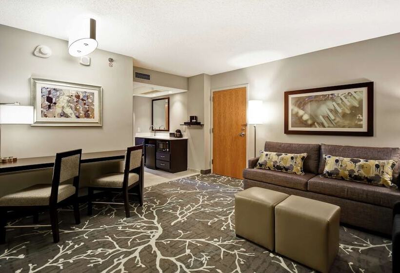 سوئیت برای معلولان, Embassy Suites By Hilton Raleigh Durham Research Triangle