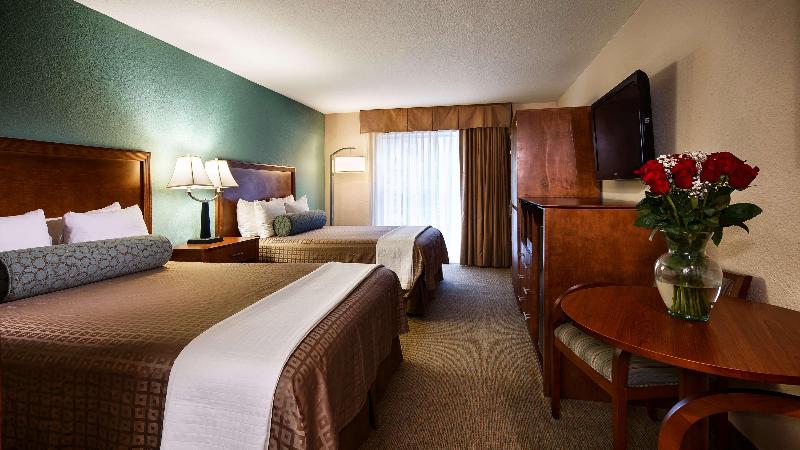اتاق پرمیوم, Embassy Suites By Hilton Raleigh Durham Research Triangle