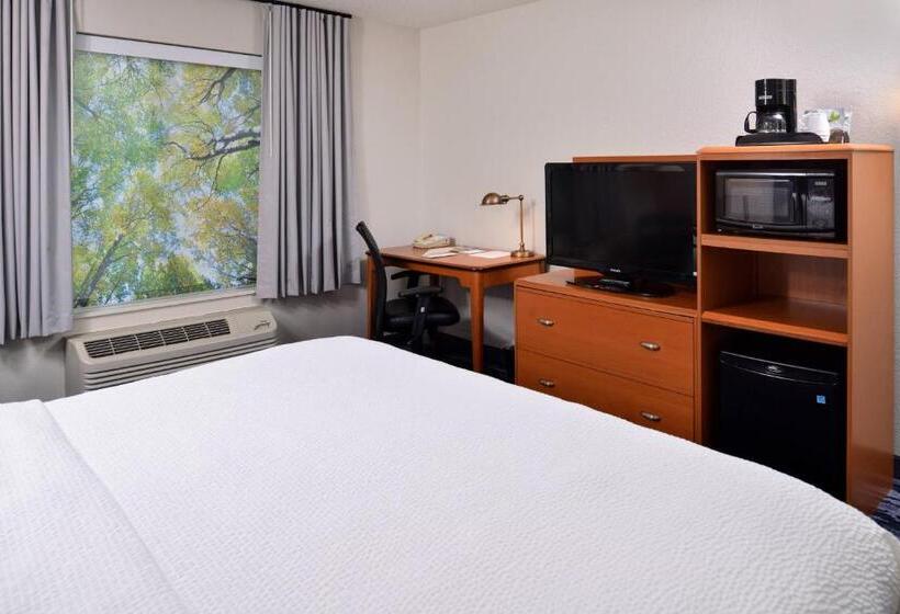 스탠다드 룸 킹사이즈 침대, Fairfield Inn And Suites Beloit