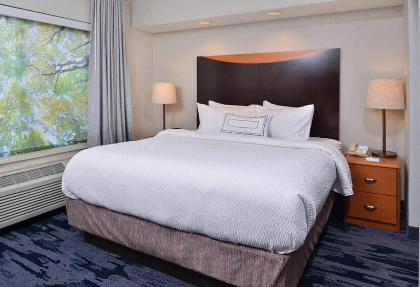 Студио Стандарт Кровать Кинг, Fairfield Inn And Suites Beloit