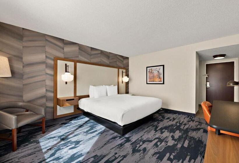 带大床的标准间, Fairfield By Marriott Chesapeake