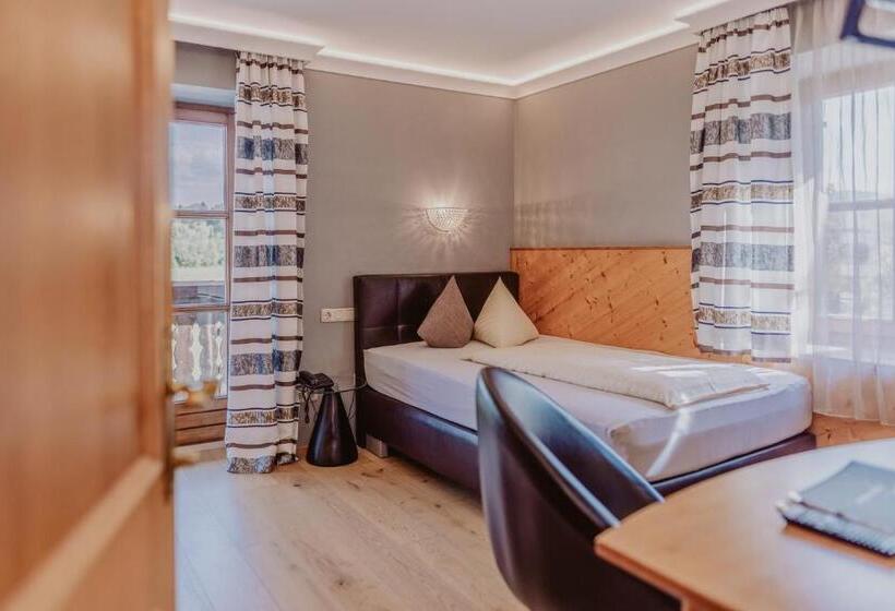 标准单人间, Landhotel Gschirnwirt