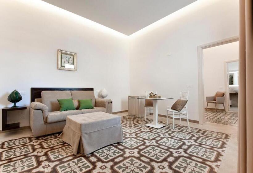سوییت خانوادگی, Palazzo San Lazzaro   Jacuzzi Rooms & Suites Lecce Selection