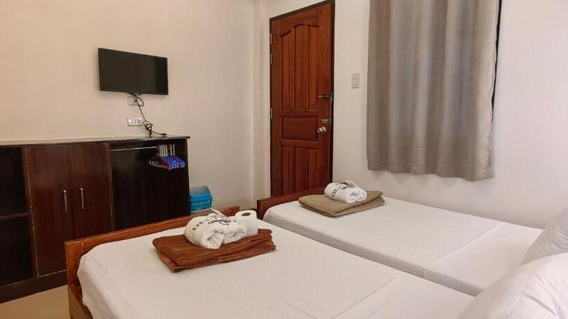 اتاق لوکس, Relucio Inn