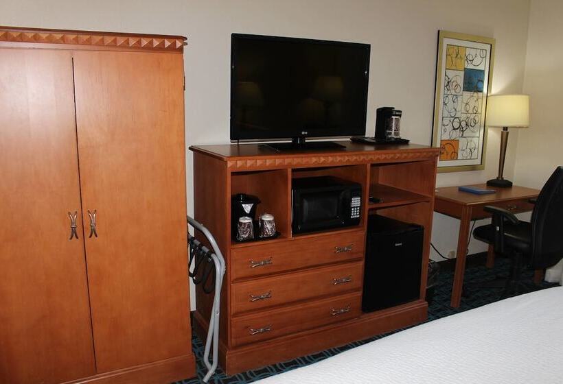 Номер Стандарт 2 Двуспальные Кровати, Fairfield Inn & Suites Kansas City Liberty