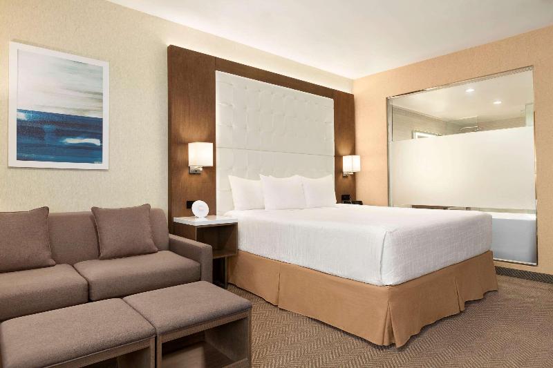 سوئیت با تخت بزرگ, Wyndham Anaheim