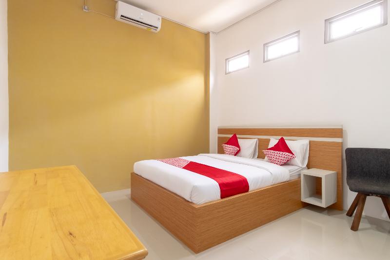 Habitación Deluxe, Oyo 1400 Barat Residence