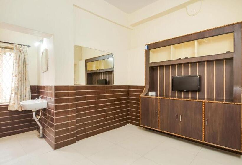 스탠다드 룸, Aahvanam Guest House