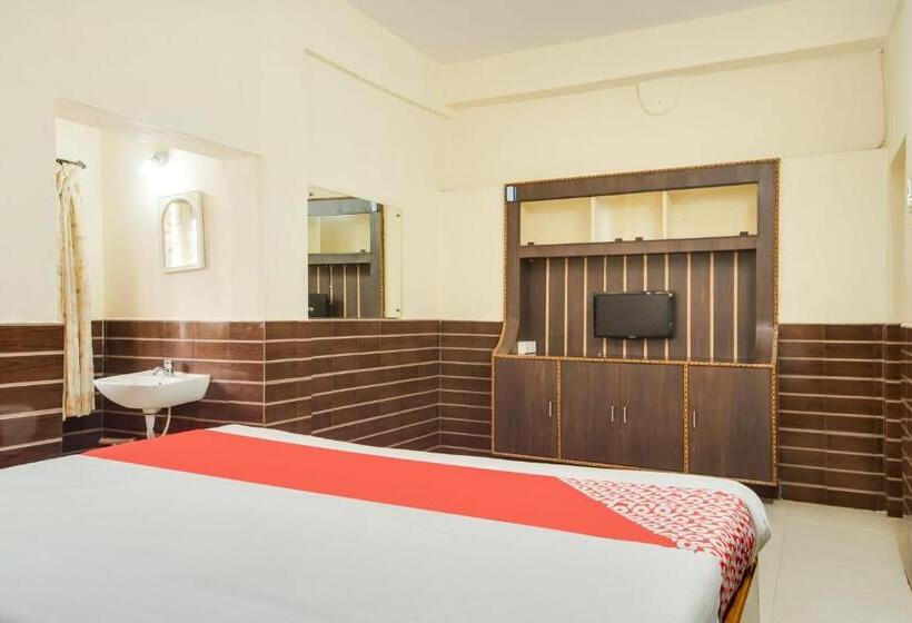 스탠다드 룸, Aahvanam Guest House