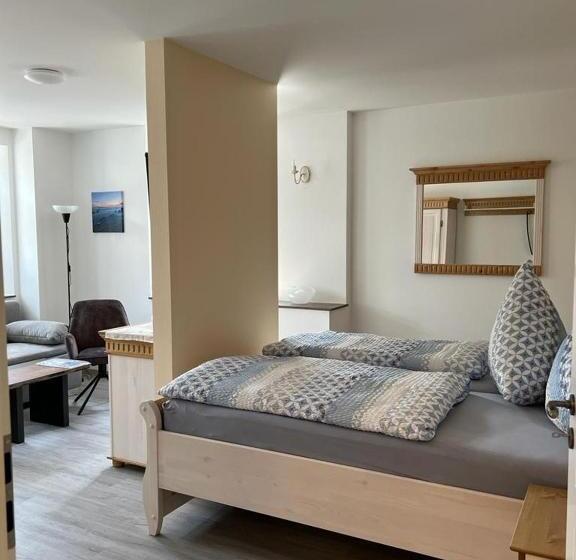 1 Bedroom Apartment, Gasthaus Zur Weintraube