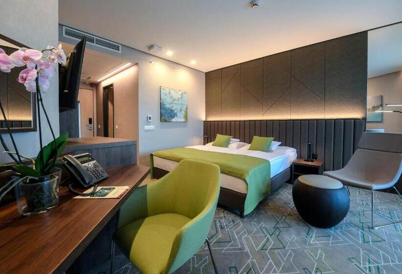 Номер Superior, Hunguest Hotel Sóstó