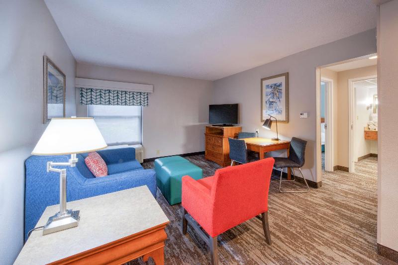 سوئیت با تخت بزرگ, Hampton Inn & Suites Wilmington/wrightsville Beach